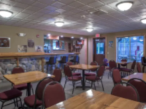 Deer Valley Lodge Hotels in Brigham