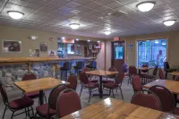 Deer Valley Lodge & Golf Hotels in Mount Horeb