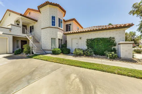 Pool Access Newly Renovated Palm Desert Condo - 스파