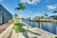 Canalfront Home w/ Private Dock in Cape Coral - Wifi