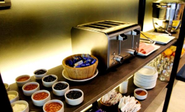 Soltigua Apart Hotel Mendoza