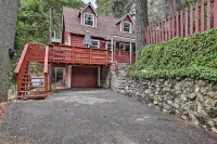 Vintage 'Snow White' Cottage ~ 2 Miles to Village! - Pet Friendly