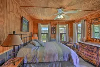 Two Cozy Medina Cottages, Game Room, Mountain View - parking
