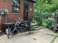 Central and Shady 1-bedroom house in Yellow Springs with WiFi and AC
