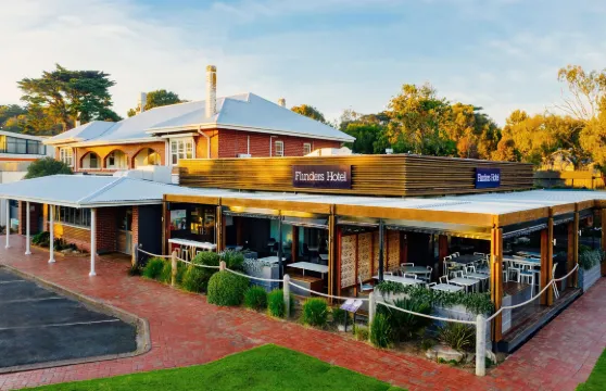 弗林德斯酒店