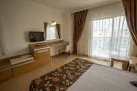 Cenger Beach Resort Spa - All Inclusive - pemandangan pegunungan