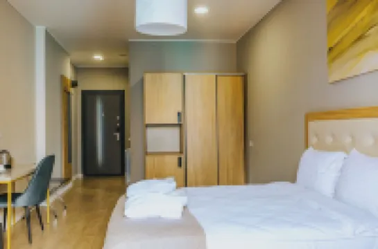 โคมุนนา ลักซ์ โรงแรมใน