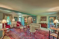 Pool and Courtyard Timeless Home in Lansdale