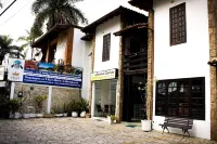 Pousada Villa Real Paraty - Localização e café da manhã EXCELENTES" Hotel in zona Cachaça Coqueiro