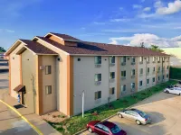 Econo Lodge Quincy - Wi-Fi