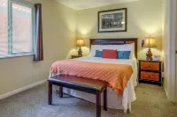 Mesquite Condo w/ Community Pool & Hot Tub! - parkir