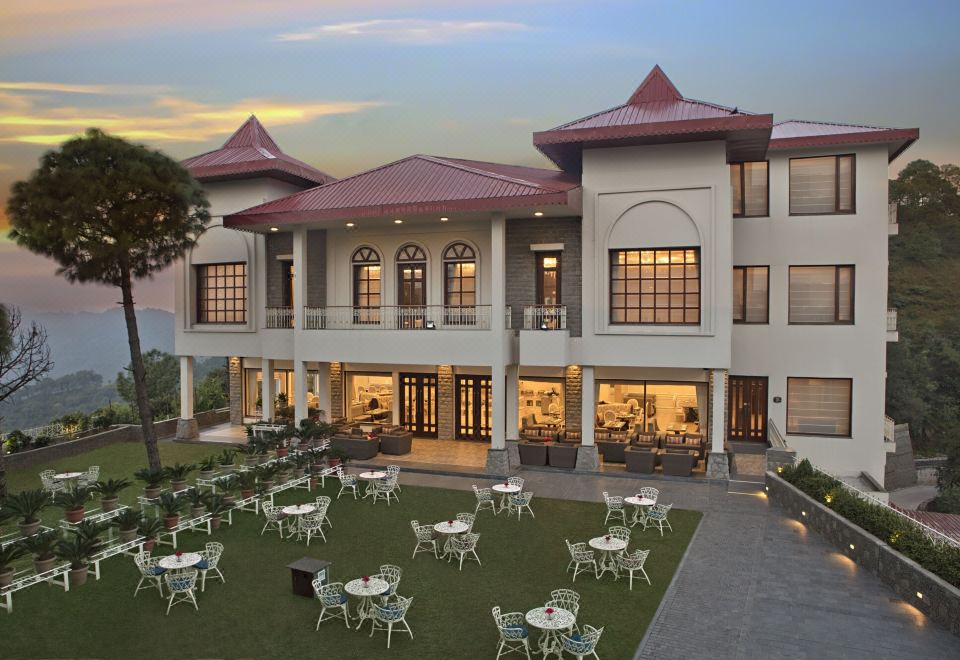 hotel overview picture