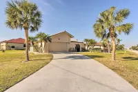 Punta Gorda Canal Home w/ Private Pool! - 3-Star