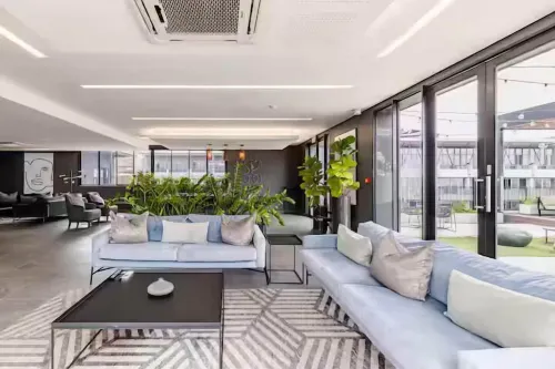 1 Bedroom Apartment in Sandown