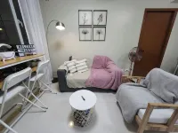 Panoramic Skyline Views Cozy Vibes Near It All - 3-Star