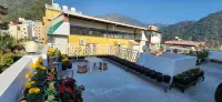 Chakrah by Hermitage Rishikesh