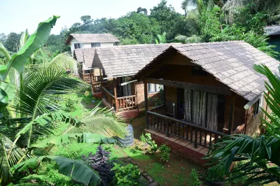 Jungle Wood House Hotels near Jamia Masjid Onikeri