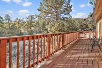 Forest Edge Retreat - 4-Star