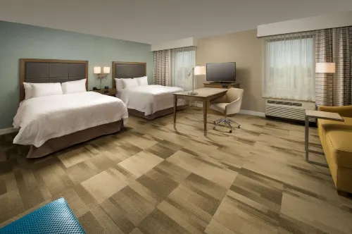 Hampton Inn & Suites Syracuse/Carrier Circle