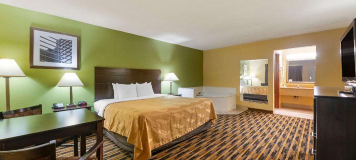 Quality Inn & Suites Mt Dora North Hotels in Mount Dora