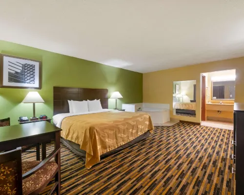 Quality Inn & Suites Mt Dora North Hotels in Mount Dora