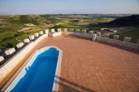 Residencia Real del Castillo de Curiel Hôtels à : San Bernardo