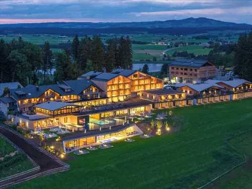 Panorama Allgäu Spa Resort فنادق في نيسيلفانج