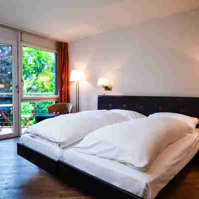 Hotel Seepark Thun Rooms