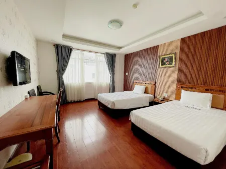 Tre Xanh Hotel Отели в г. P. Dien Hong