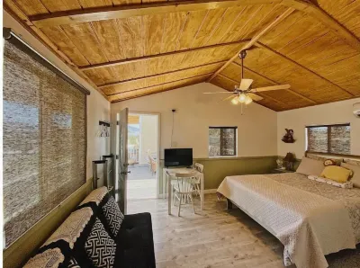 " Sun Tiny House D" Pahrump Near front  sight Hotels near GG Sweet Memorial Park