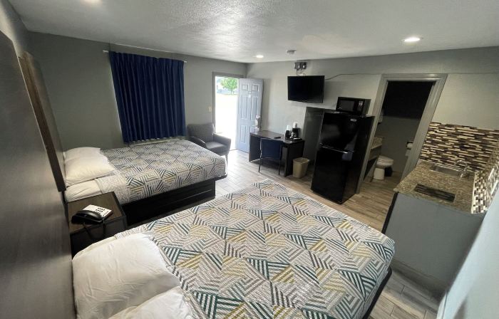 Gateway Motor Inn