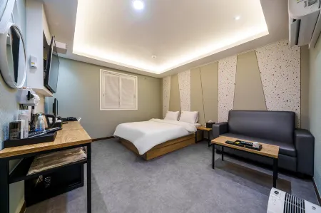 Jinjeong Thema Отели рядом с достопримечательностью «Hansei University»