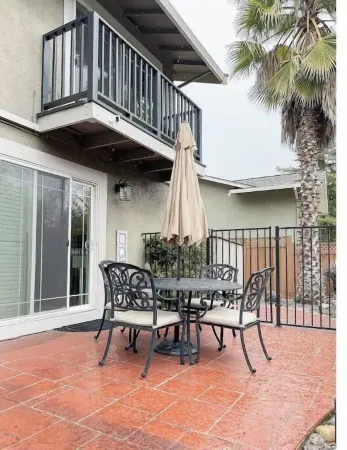 Private Entry Elegant Quiet Safe Cozy Studio Suite