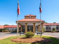 Village Inn Clemmons/Winston Salem, Trademark by Wyndham Hotels in Forsyth County
