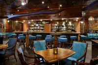 Beach Rotana - bar