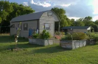 Tiny House Living on the ranch in East Texas Hotels in Rains County