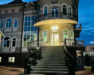 Maris Hotel