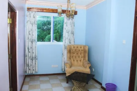 SUMMER DAY APARTMENTS