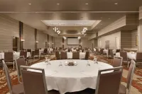 Embassy Suites by Hilton Akron Canton Airport - breakfast