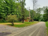 CreekWalk Cabin Các khách sạn ở Newfield