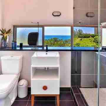 Sea View apartment on a private Sheffield Beach. Ballito. South Africa. Secured! Rooms