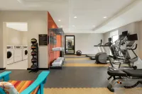 Home2 Suites by Hilton Savannah Airport - Gym
