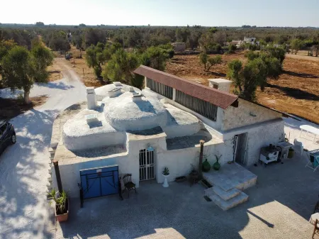 Grandfather George's Trullo
