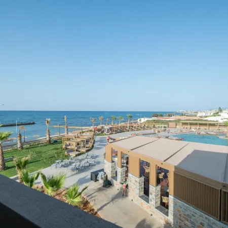 Senseana Sea Side Resort & Aquadventure