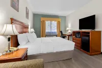 Quality Inn & Suites McAlester on Hwy 69 & 270 Hotels in McAlester