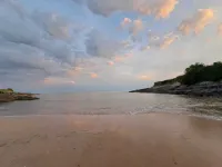 Very large villa with all equipment - 50m from the beach