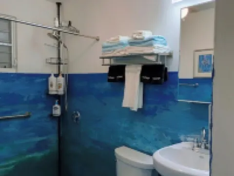 Full Bed/Kitchenette Esperanza w/AC+Wi-Fi Apt. 2