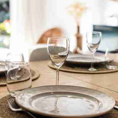 Apartment near the port of Bonifacio Dining/Meeting Rooms