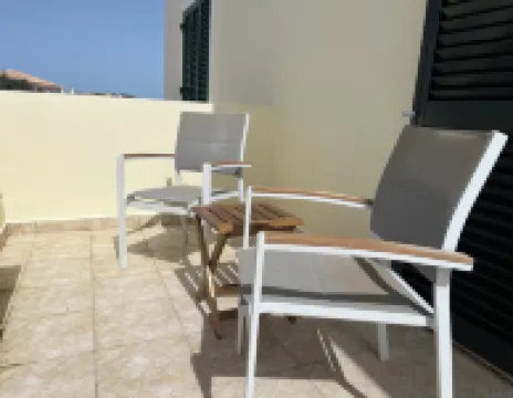 Casa Hermano, Bright and sunny with sea views in Lagos