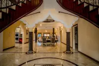 Le'Lavion Palace offers incredible stay with airport shuttle/ and a private chef